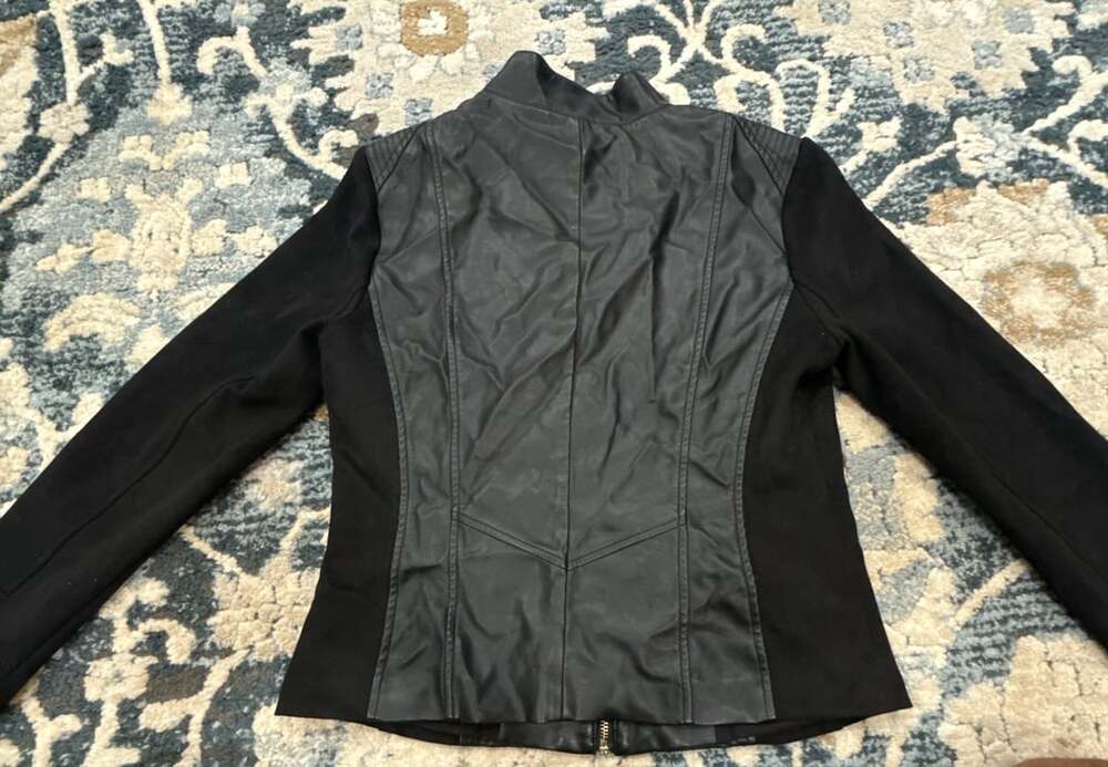 Kenneth Cole - Picture 5 of 7